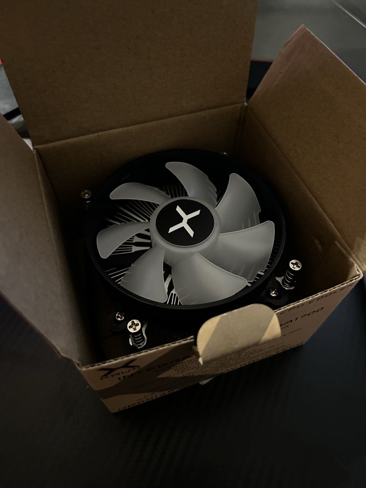 Nowe chlodzenie Krux Integrator RGB