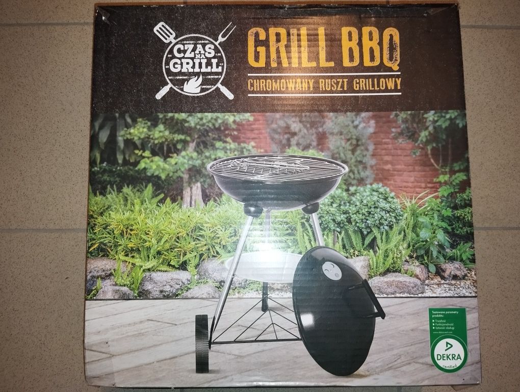 Nowe grill kulisty z pokrywą BBQ na kółkach