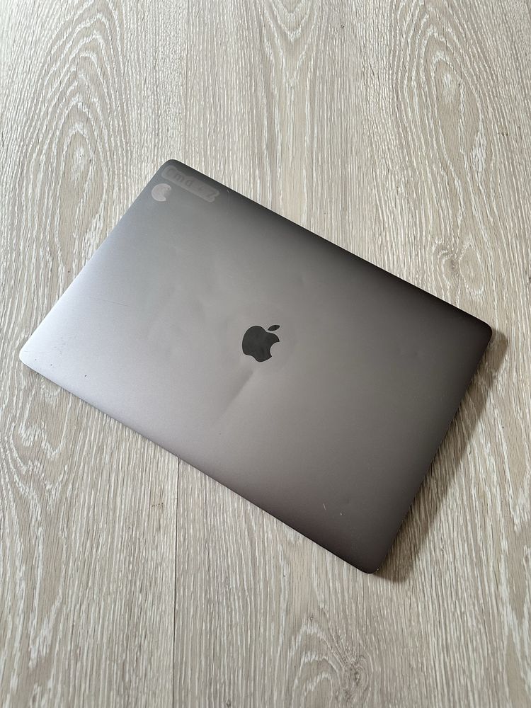 Macbook Pro A1990 и А1398 разборка на запчасти