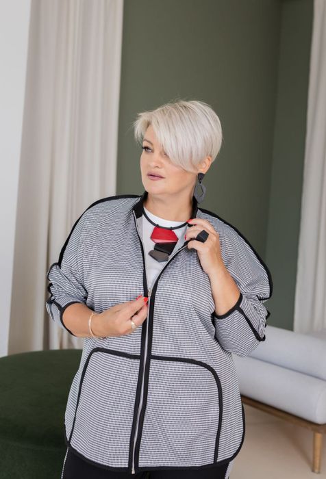 Костюм. Великі розміри