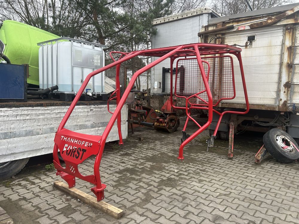 Zabudowa lesna new holland case steyr oryginalana do drewna drzewa las