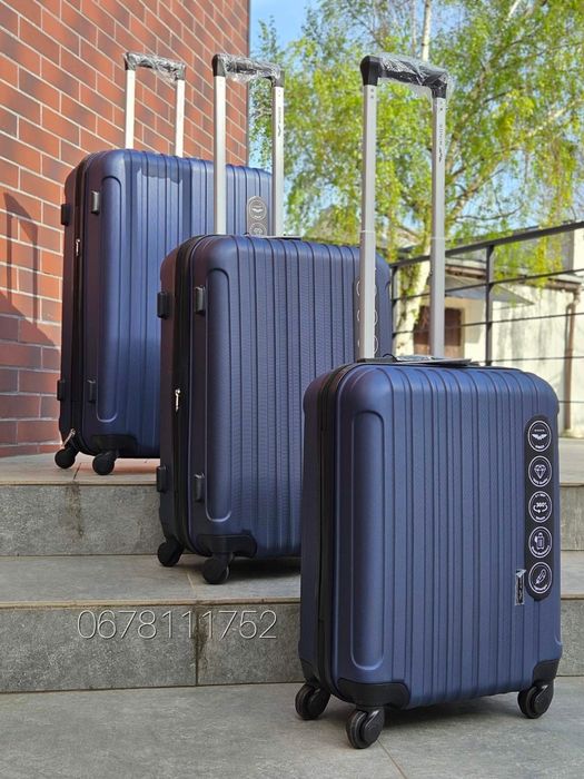 Розмірі L ВЕЛИКА з розширенням WINGS 2011 Польща валізи чемоданы