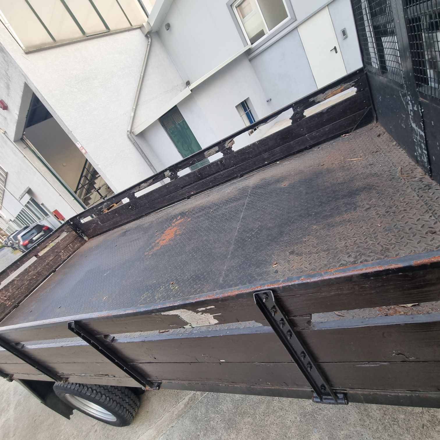 Ford transit caixa aberta