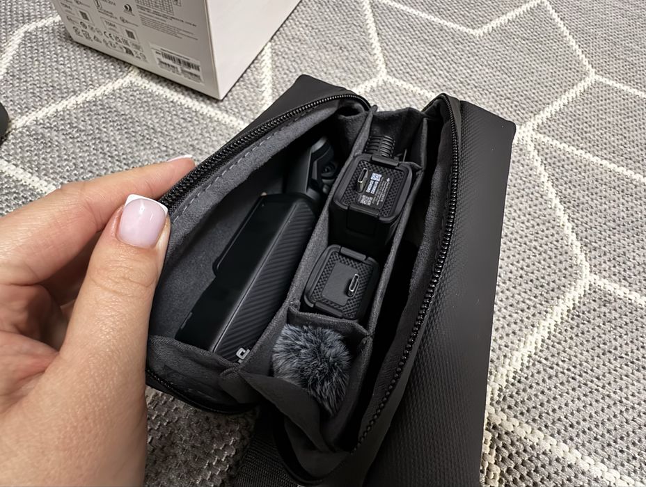 Екшн-камера DJI Osmo Pocket 3 Creator Combo 4к