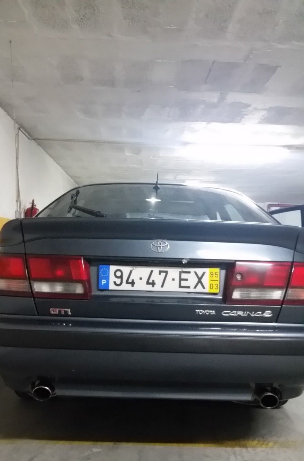 Toyota carina e gti
