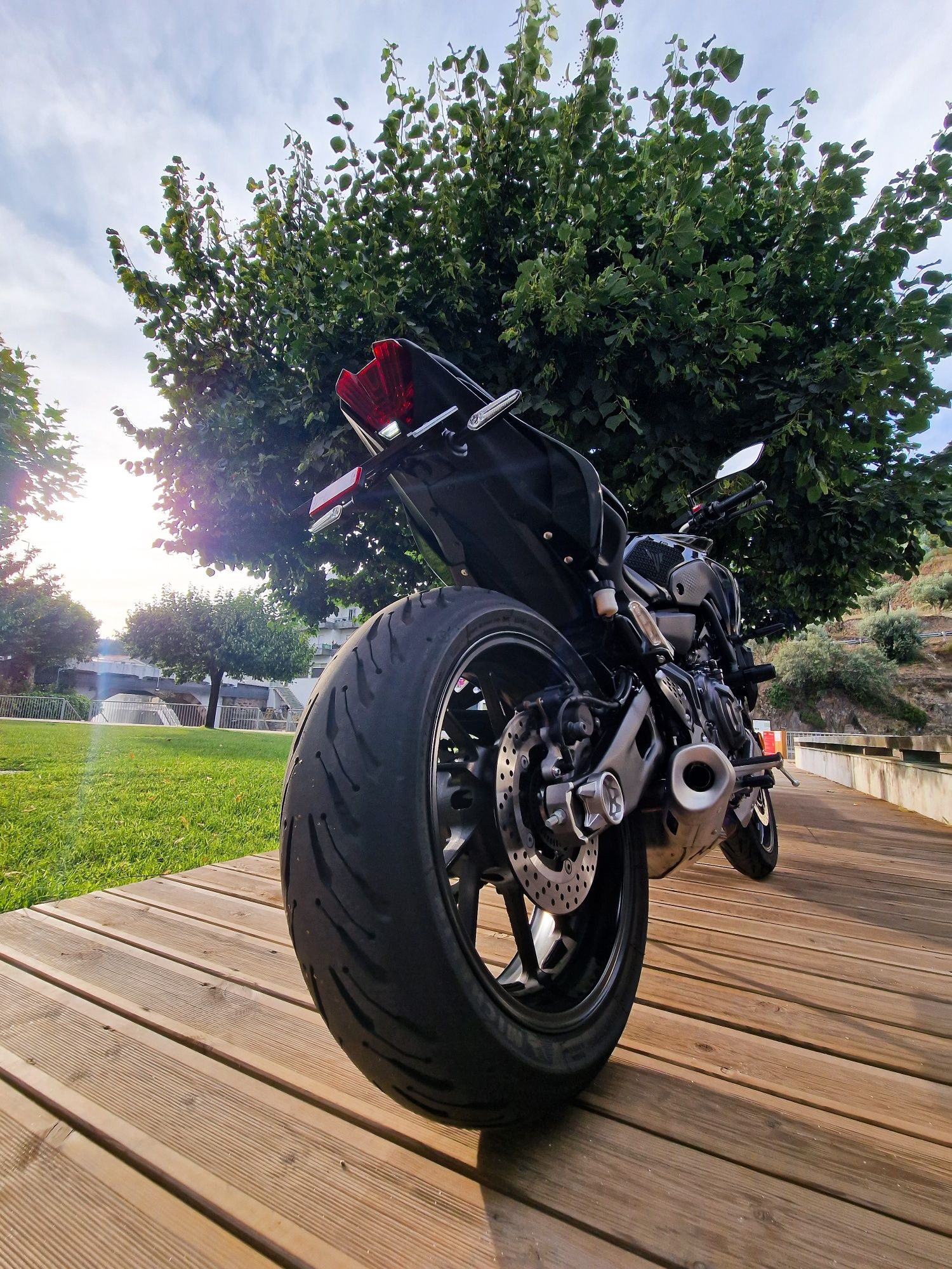 Yamaha MT-07 35kw Como Nova!!