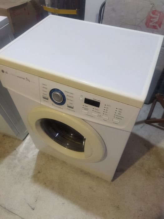 Уживана пральна машина LG