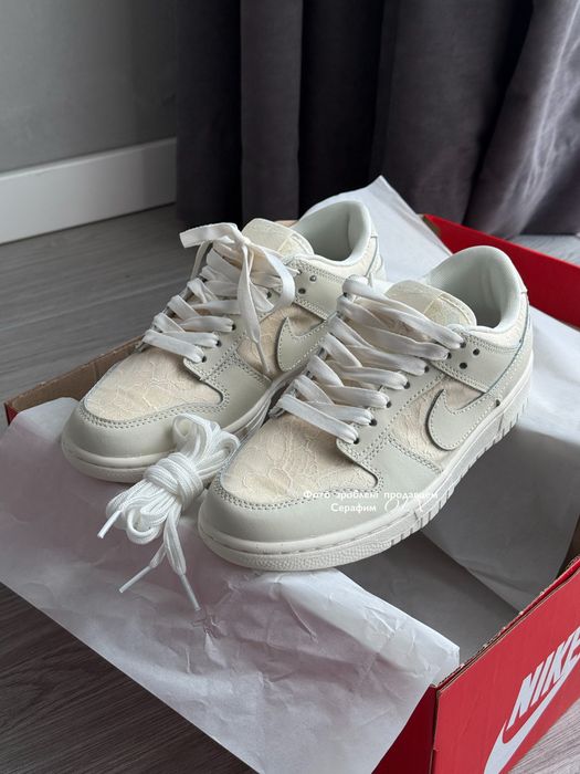 Original NIKE DUNK LOW ‘Lace Pack- Soft Pearl’ (in box)