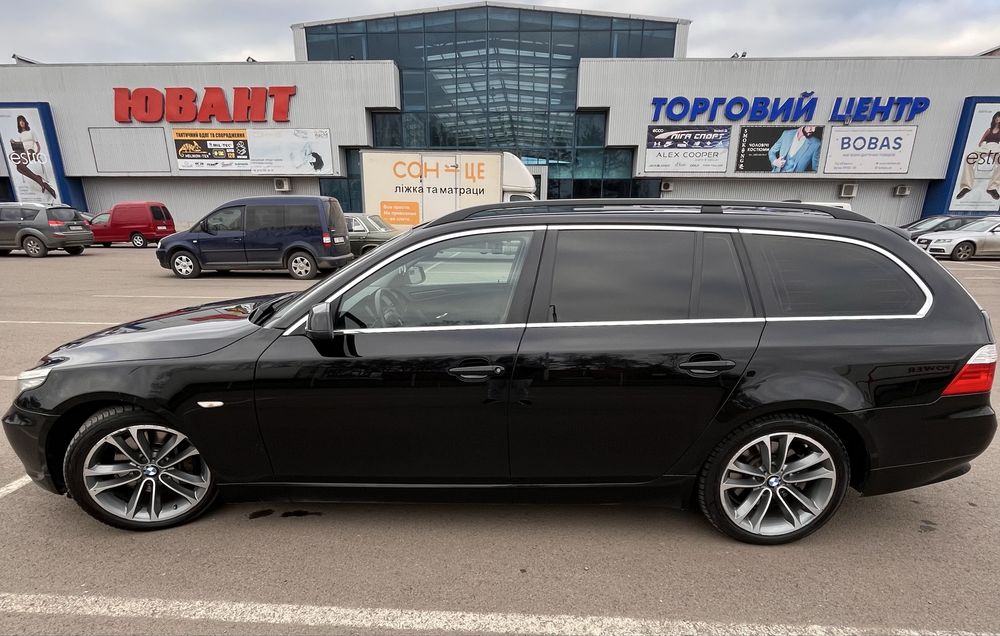 Продам BMW E61 TOURING 2010