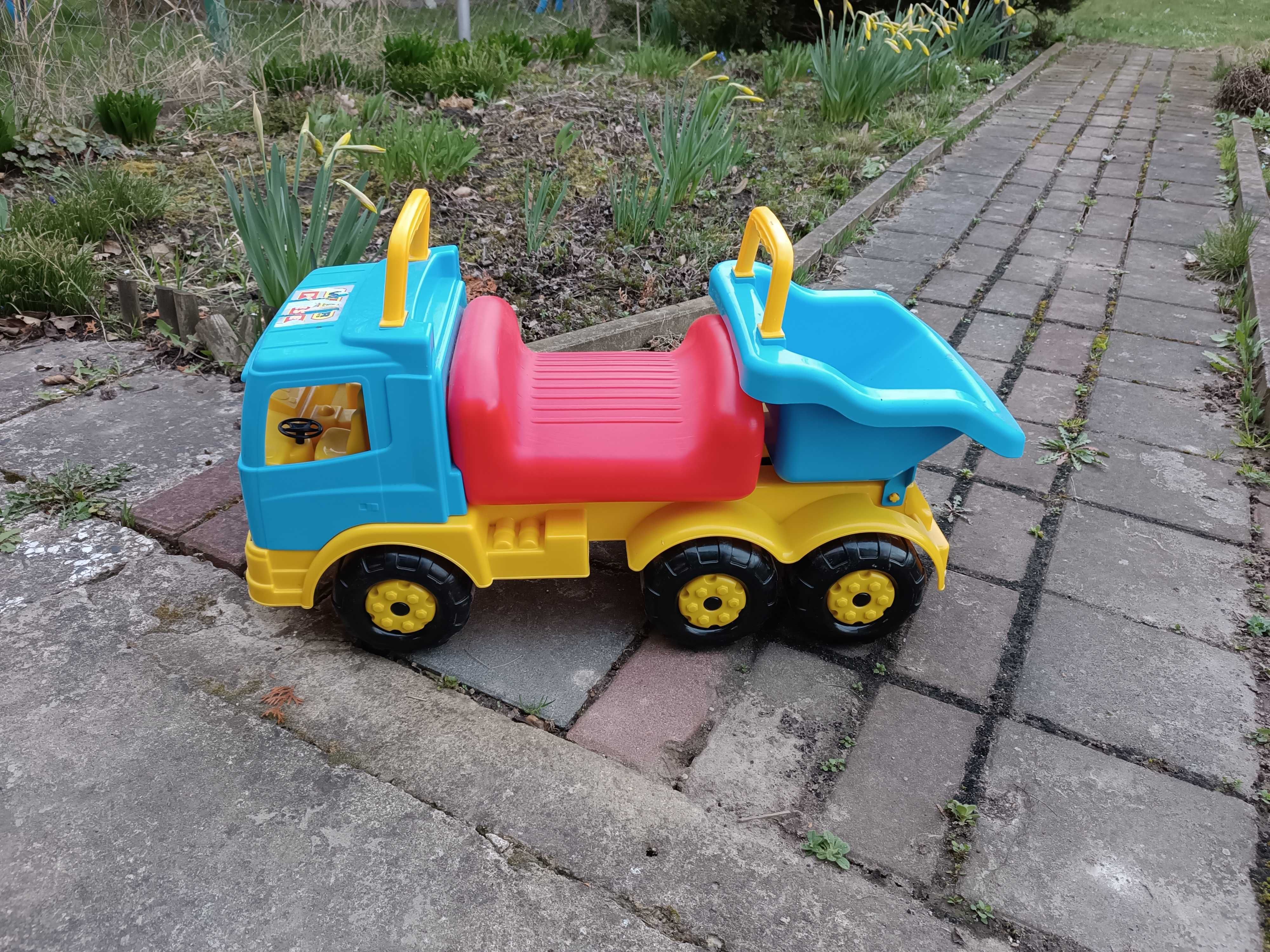 Samochód ciężarowy dla dziecka