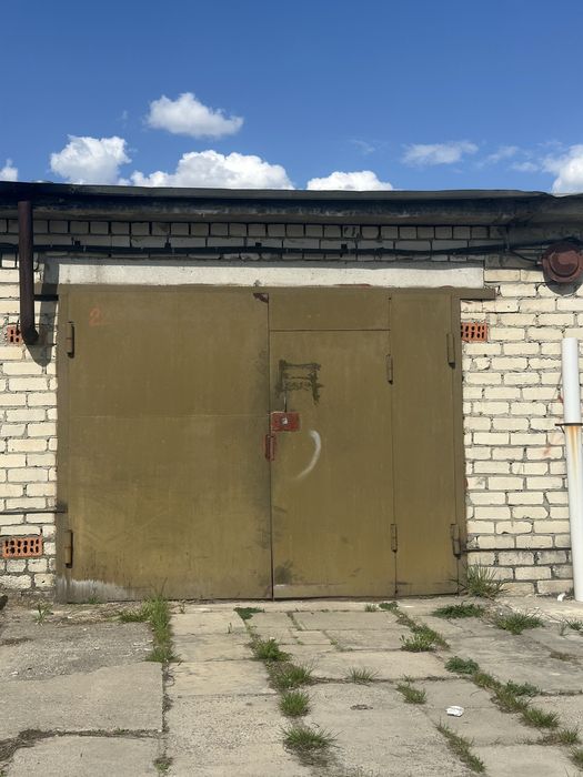 Продам       гараж