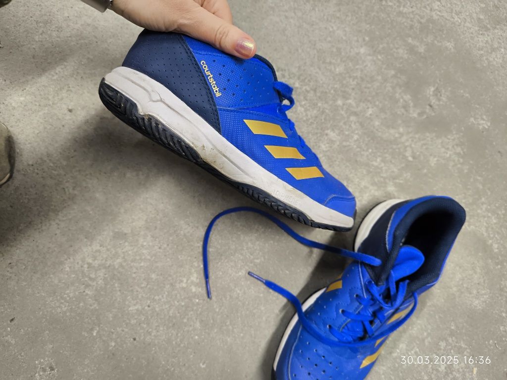 Adidasy dla chłopca