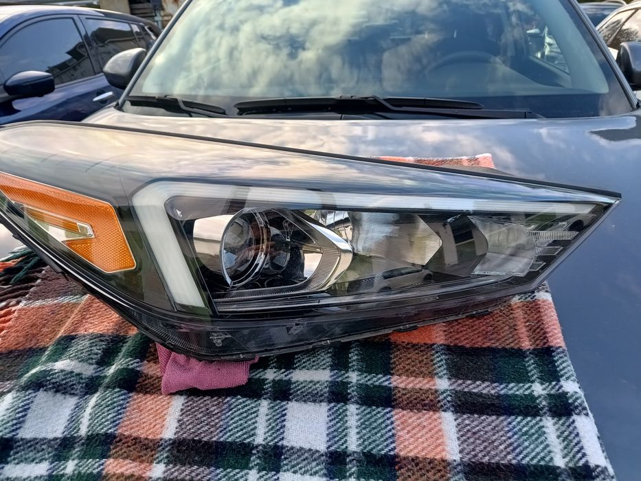 Фара до Хундай Туксон.