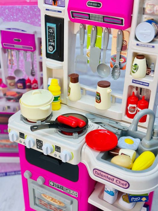 Висока дитяча кухня з водою та парою на 69 предметів, висота 92 см