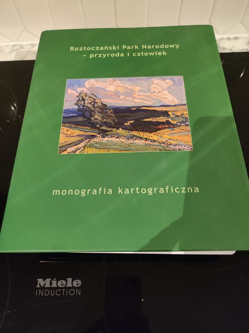 Monografia kartograficzna, idealna dla miłosników map