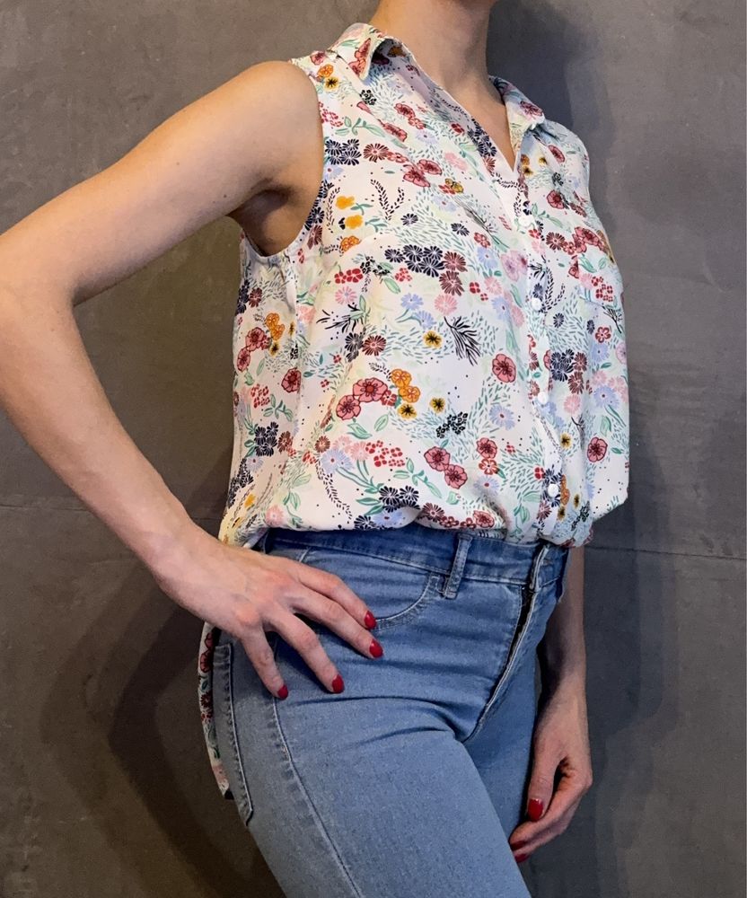 Bluzka w kwiatowy wzór H&M