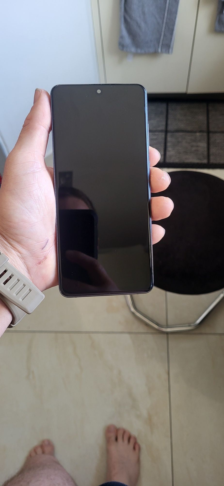 Samsung s20 + 128  jak nowy