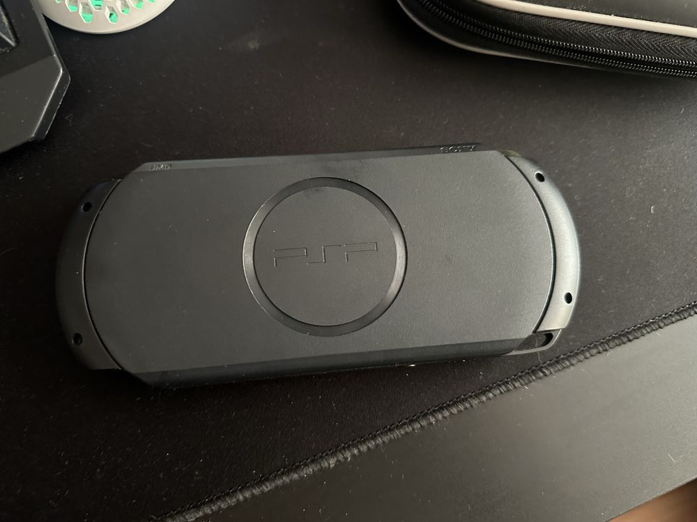 PSP Street e-1004