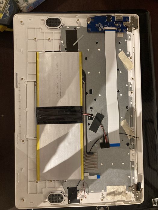 Portatil Thomson para peças