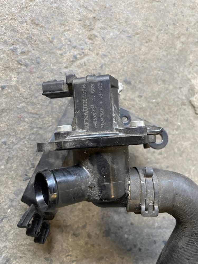 Zawor turbo  pompa wody zawor klap renault megane 1.8 tce IV RS