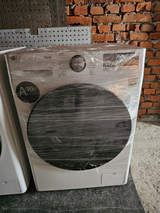 Пральна машина LG