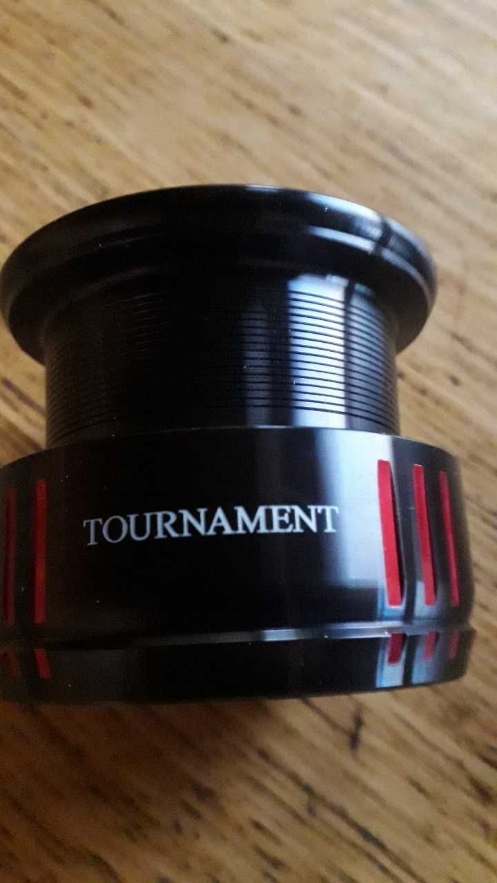 Szpule Daiwa Tournament 3010QD 4010QD / Preston Drennan Guru Matrix