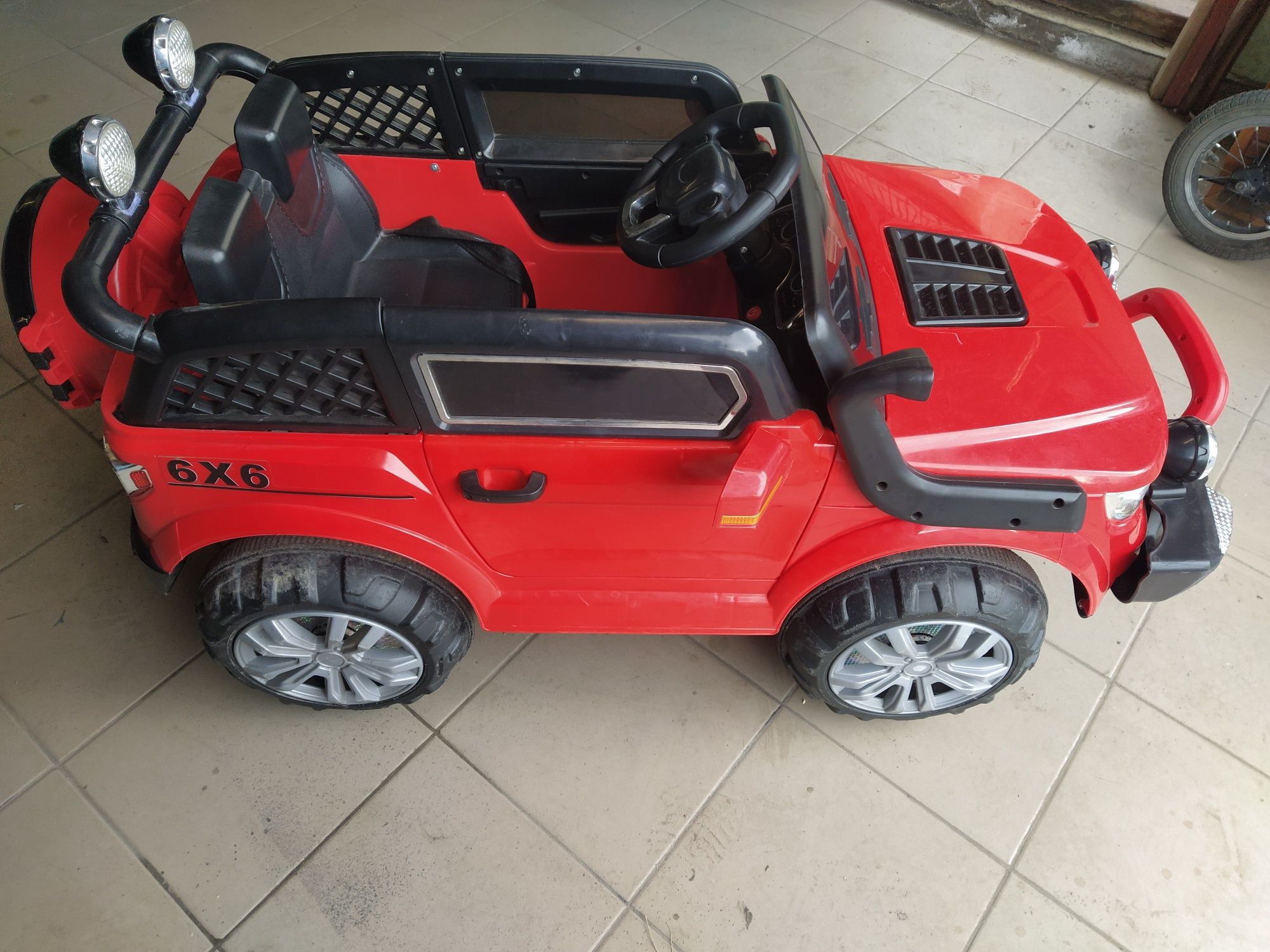 Електромобіль Just Drive JEEP GRAND-RS3 Червоний