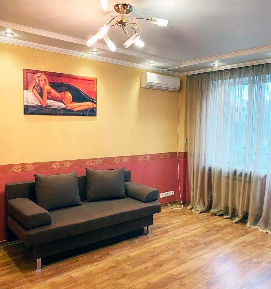 Оренда 1 кімнатної квартири в Центрі, Берестейський, 1 метро Вокзальна