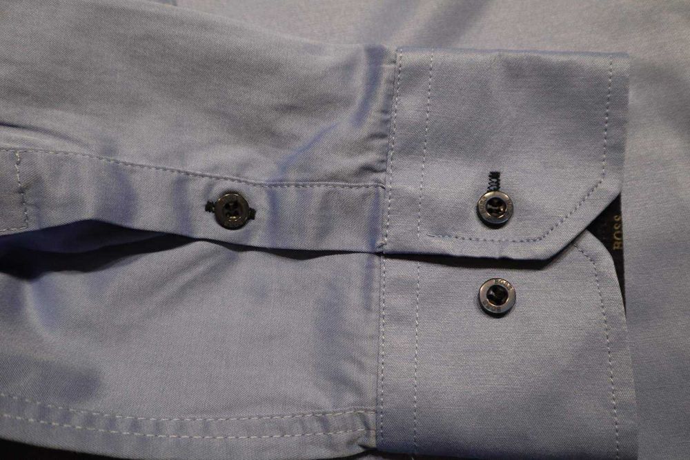 Фірмова чоловіча сорочка з довгим рукавом, розмір М