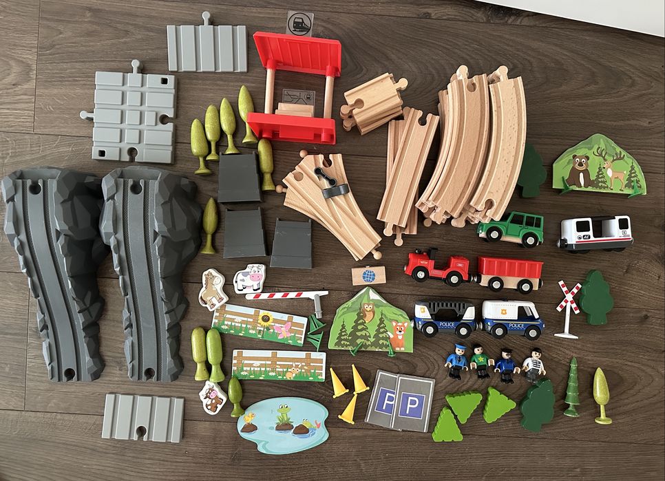 Велика залізниця, деревʼяна залізниця. Playtive 80 деталей