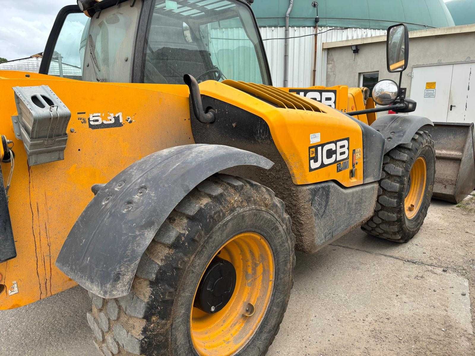 ladowarka teleskopowa jcb