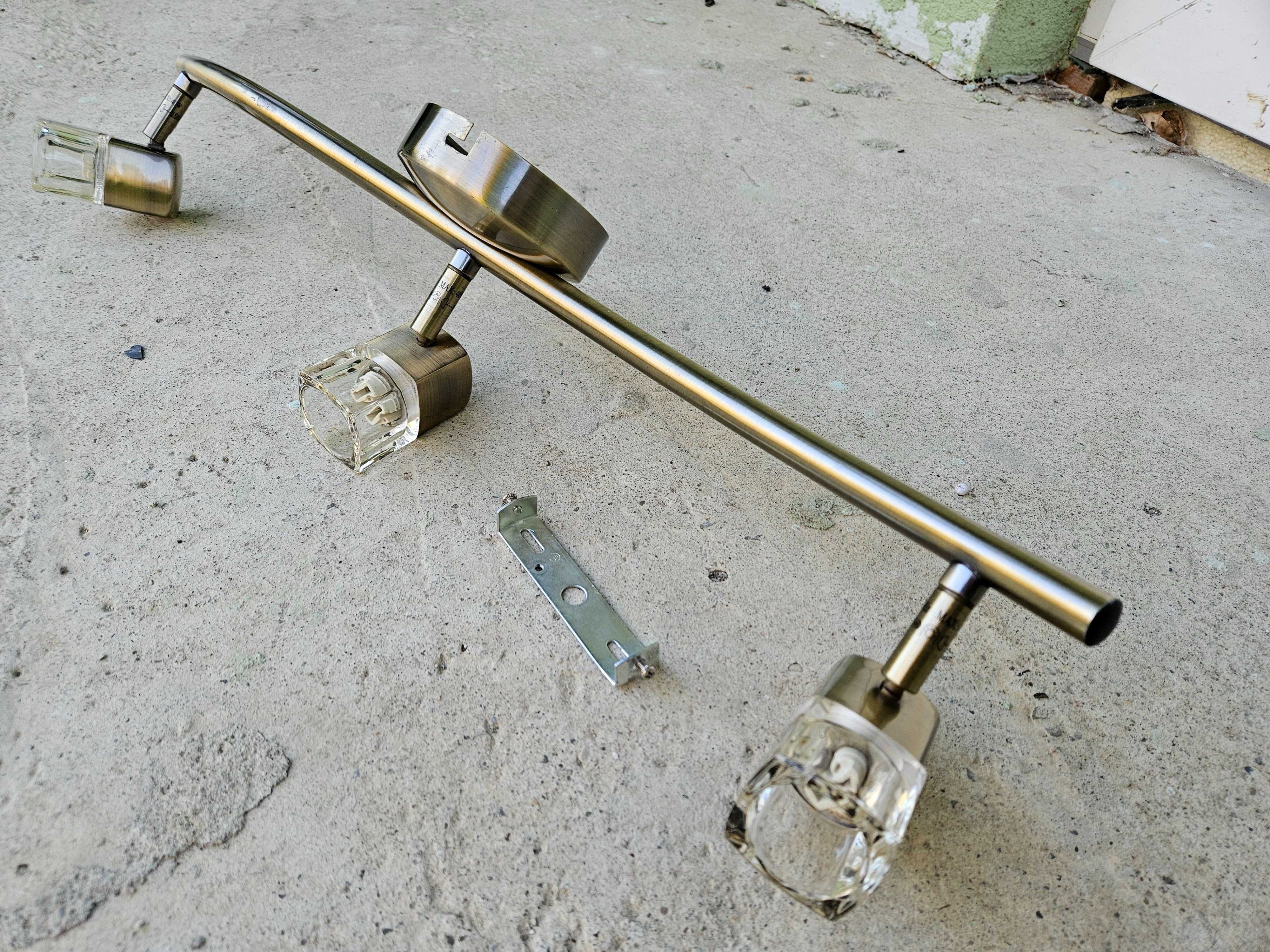 Kinkiet złoty 60cm długości 3 punkty świetlne żarówki G9