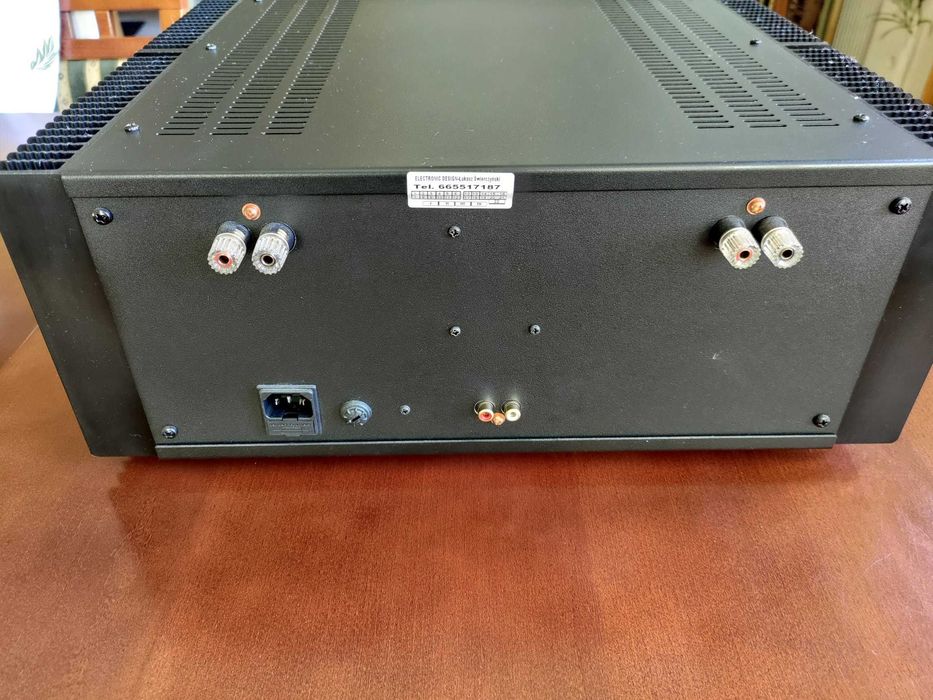 Końcówka mocy wzmacniacz E-550 Dual Mono klasa A