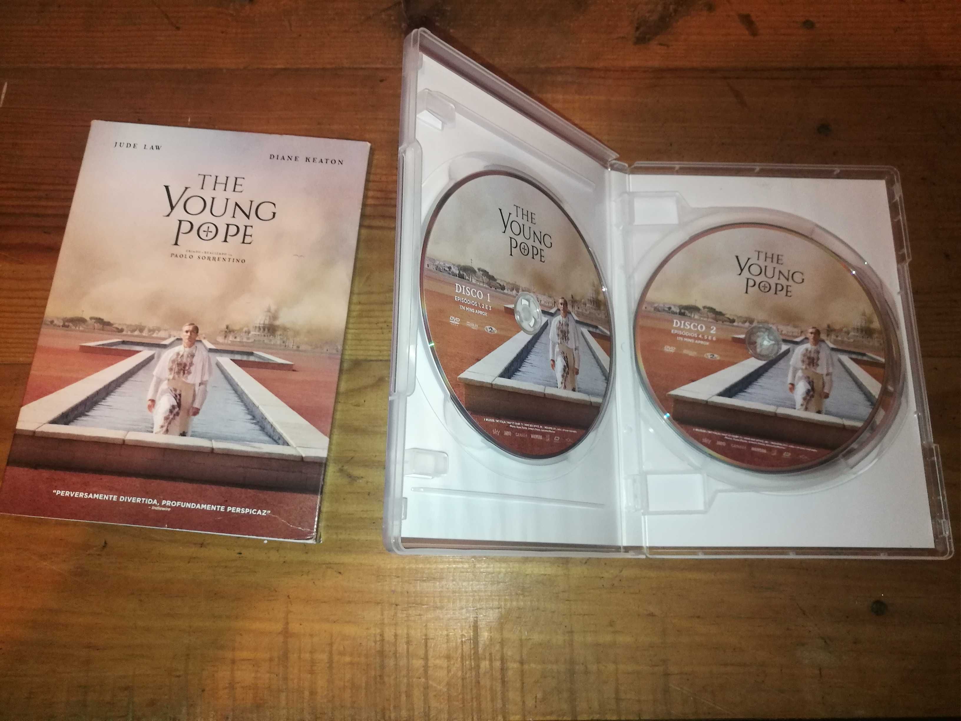 THE YOUNG POPE  4XDVD (legendagem em Português)
