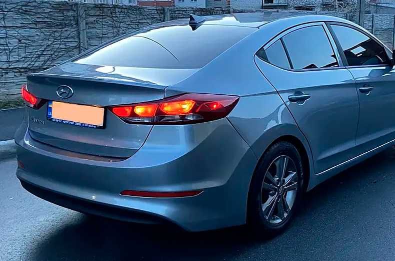 Авто в Оренду в Києві на газу