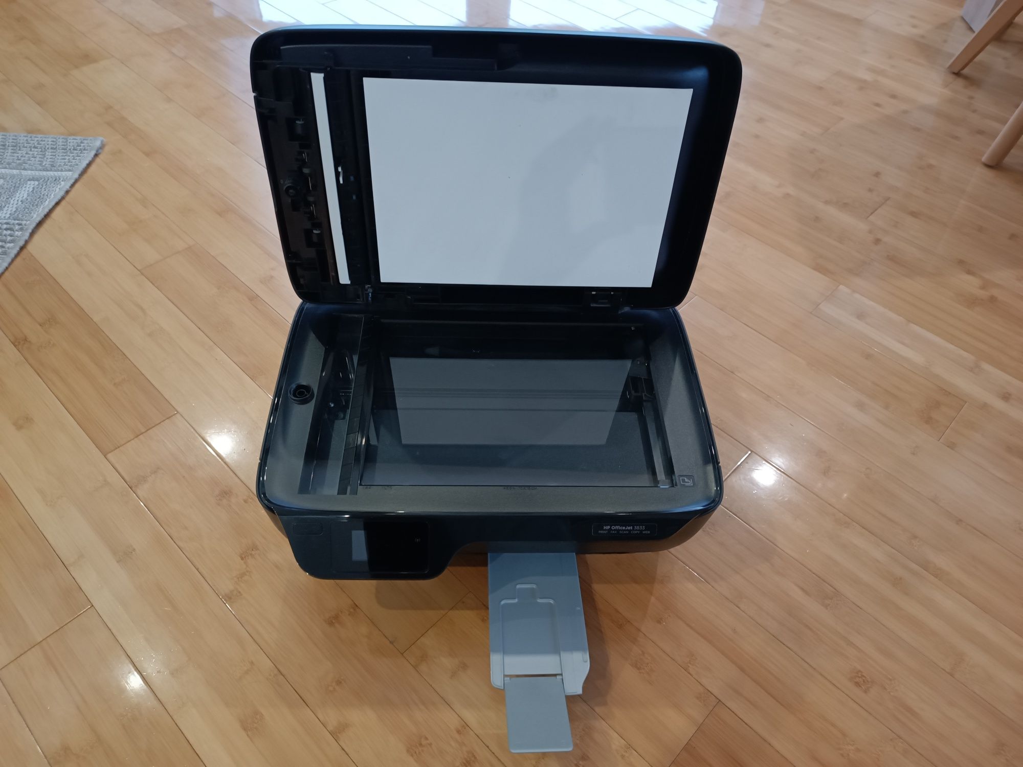 Drukarka wielofunkcyjna HP Officejet 3833