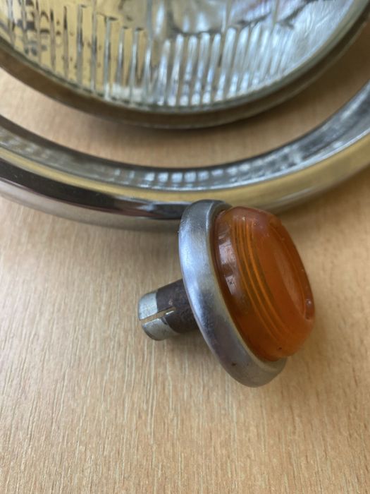 Фара ВАЗ 2101,Оригінал,часівСССР.Повторювач поворотаВАЗ 2101.Оригінал.