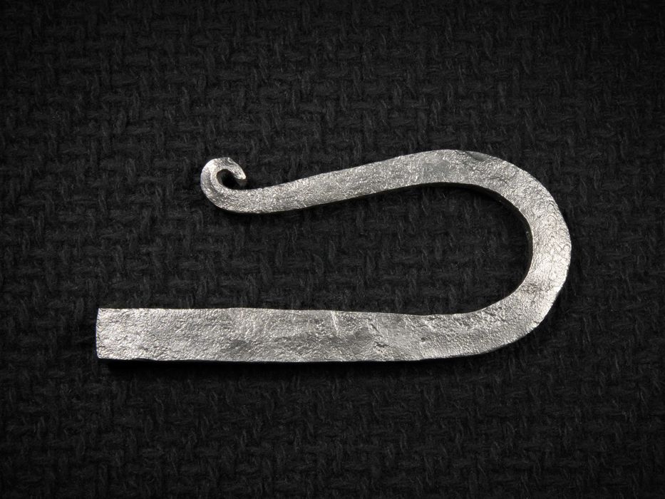 Kute krzesiwo kowalskie z krzemieniami, replika, do bushcraftu