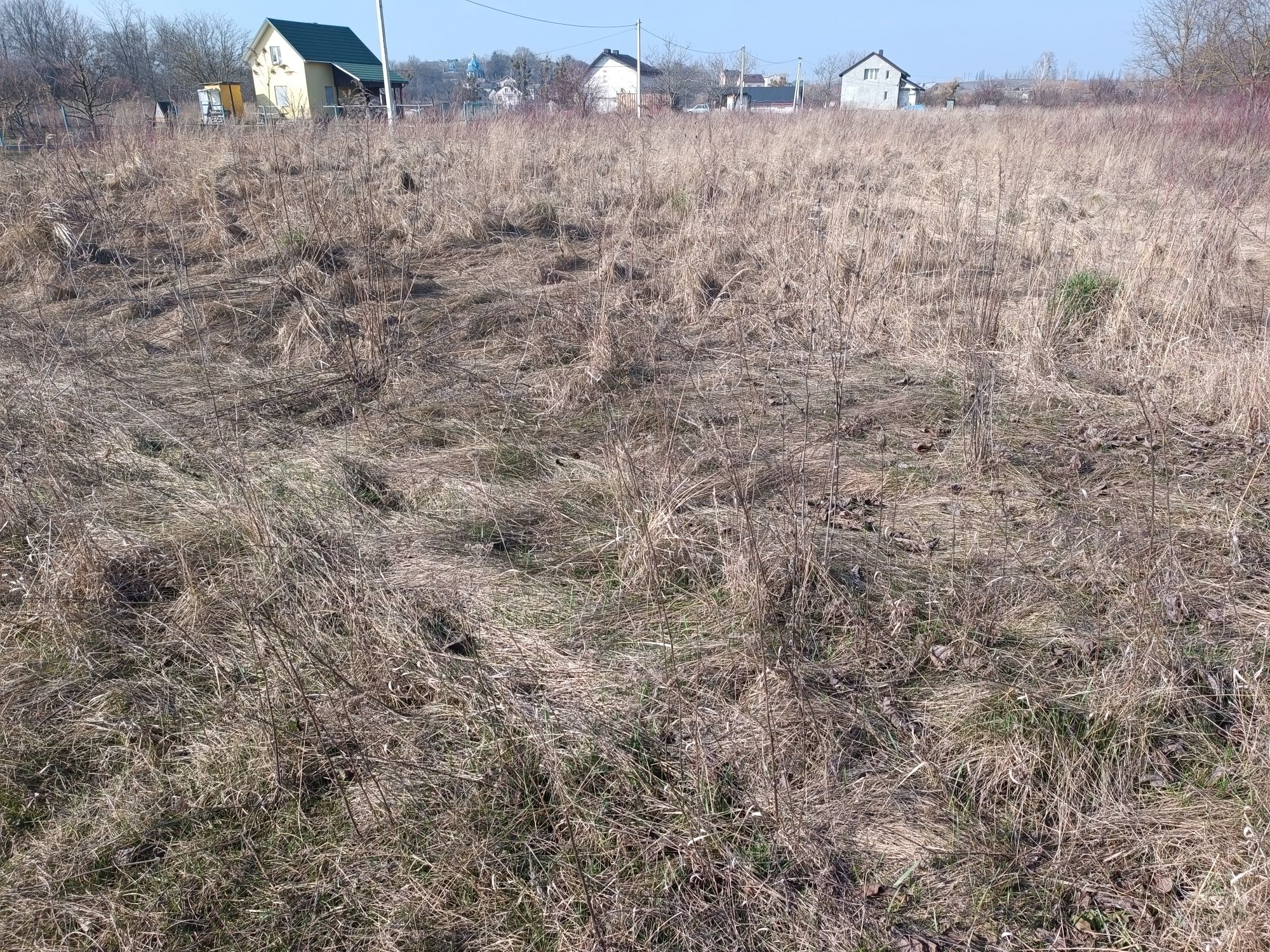 Продам ділянку в селі Городок . 7 км до Рівного.
Ді