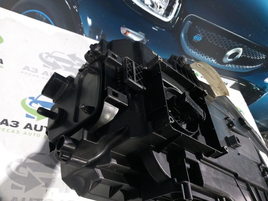 Farol ótica direita Porsche Macan