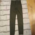 32 spodnie legginsy khaki wysoki stan  Bershka