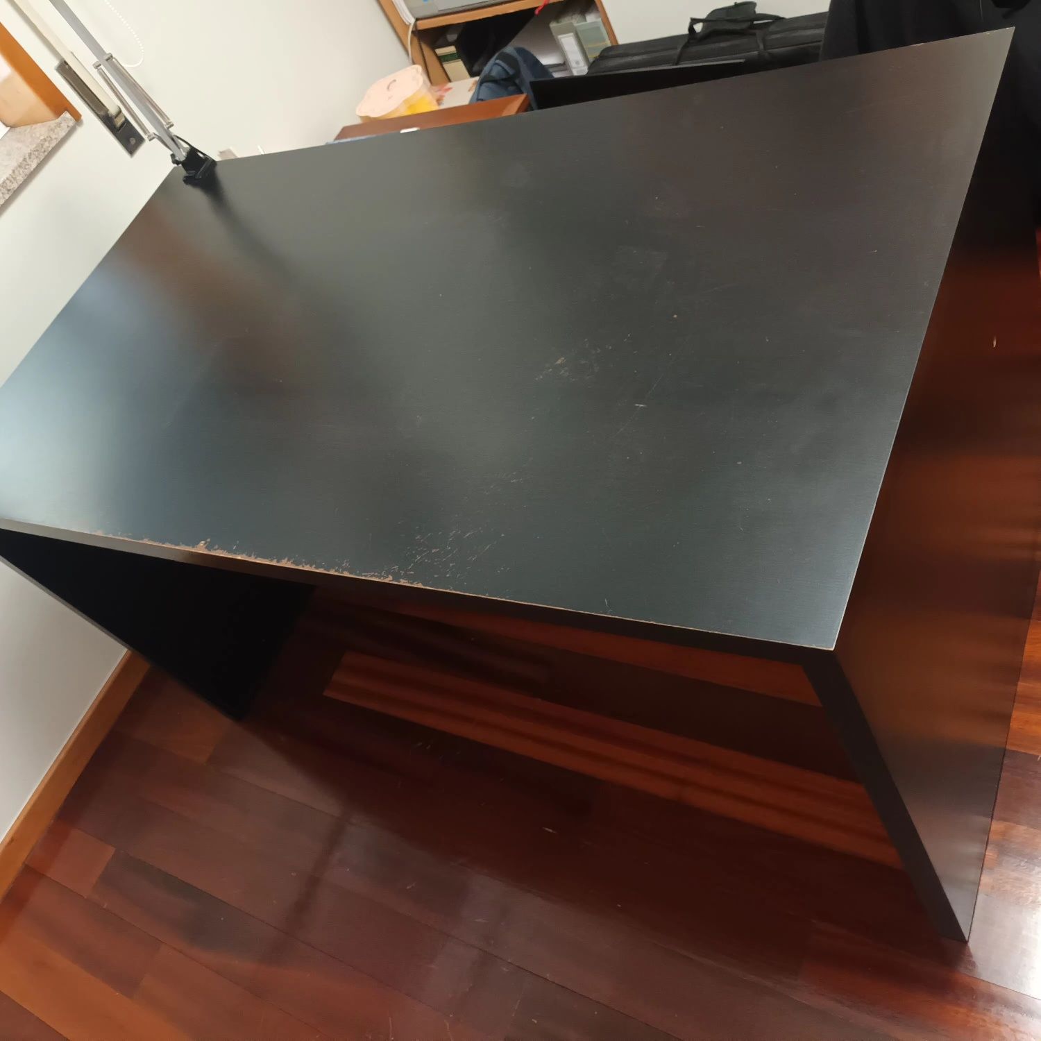 Secretária IKEA usada