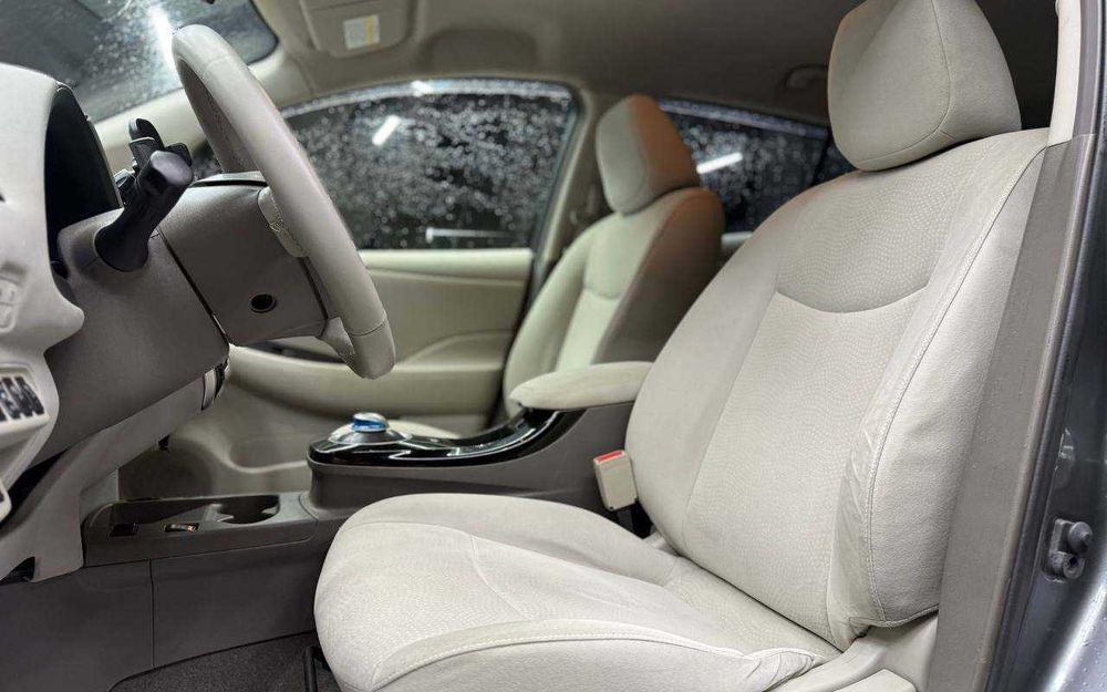 Nissan Leaf 2013