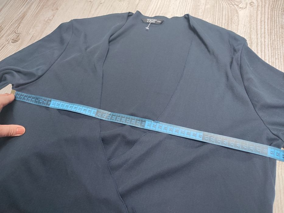 Tigi 42 44 XL XXL bluzka damska narzutka kardigan bolerko asymetria