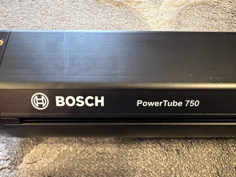 Bateria Bosch Powertube 750 pozioma 17 cykli
