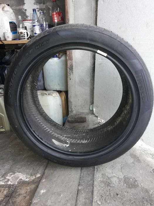 Скат на легкову автівку PIRELLI