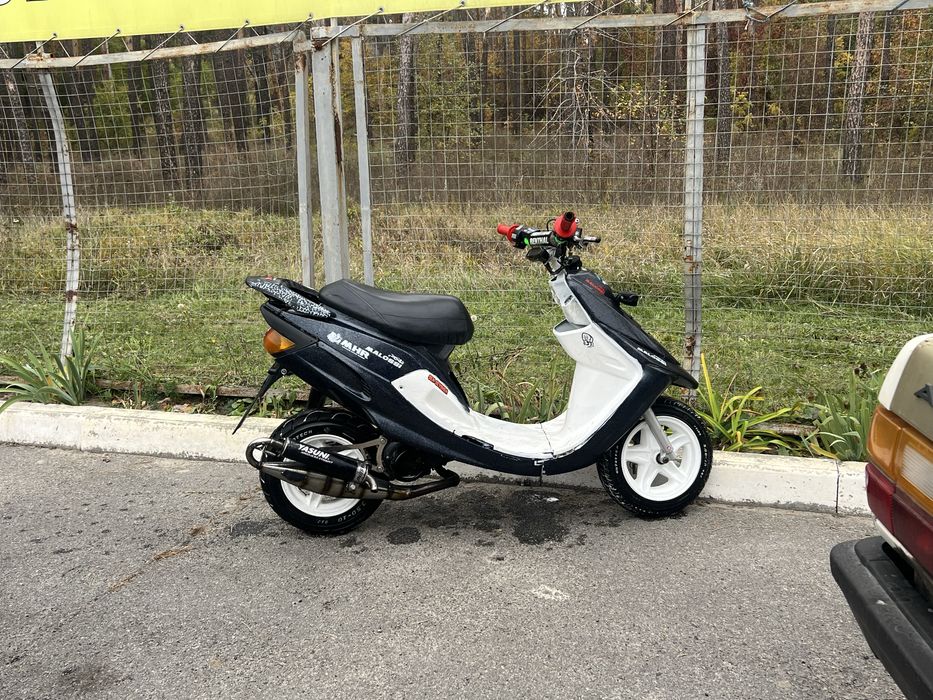 Продам скутер Yamaha Super Jog ZR СРОЧНО!