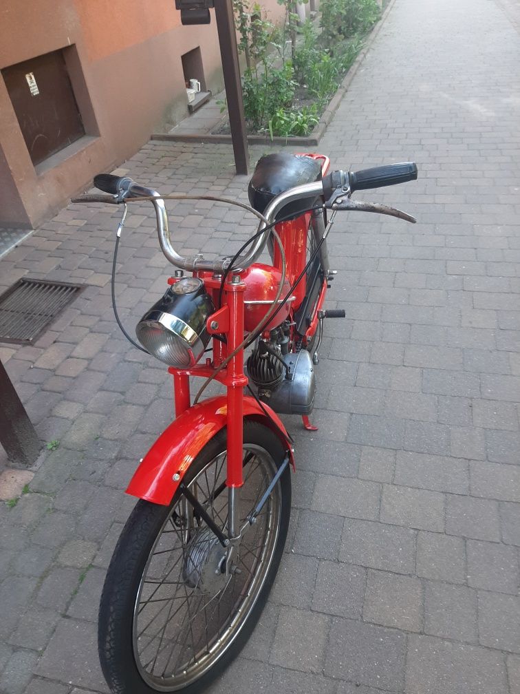 Komar Jawa Romet Ogar silnik 003