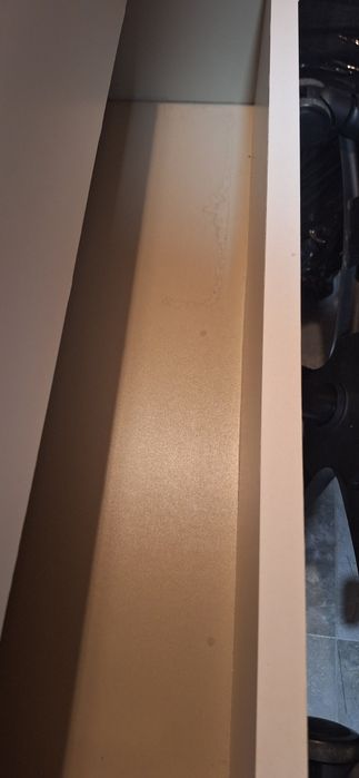 Malm komoda 4 szuflady