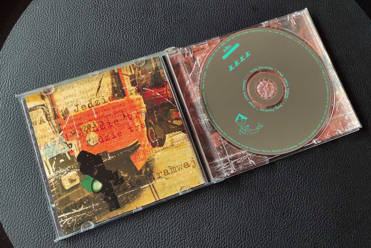 Lenny Valentino - Uwaga, jedzie tramwaj CD,  2001r.